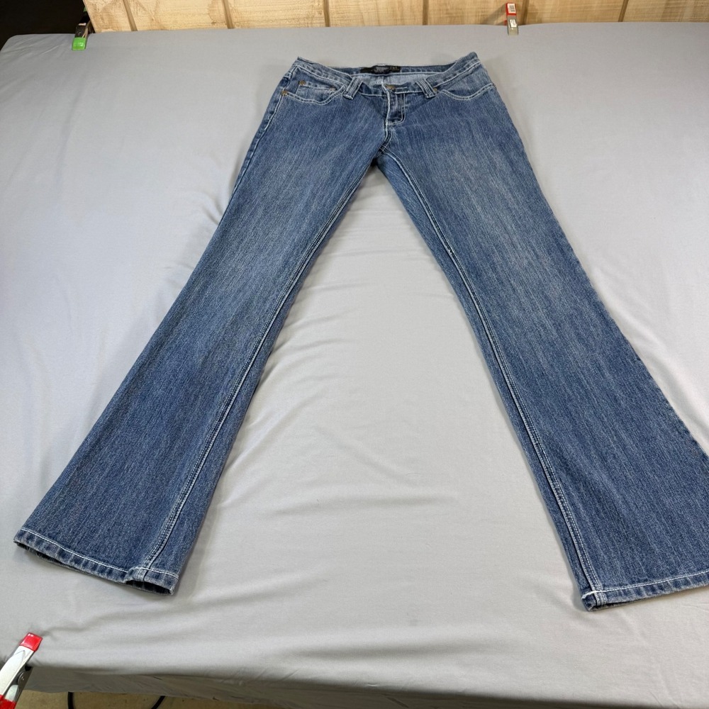 G. tton Style by Paris Womens Low Rise Bootcut Jeans Blue Embroidered Size 7‎